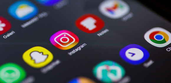 Staying Safe on Social Media: A Guide for Students